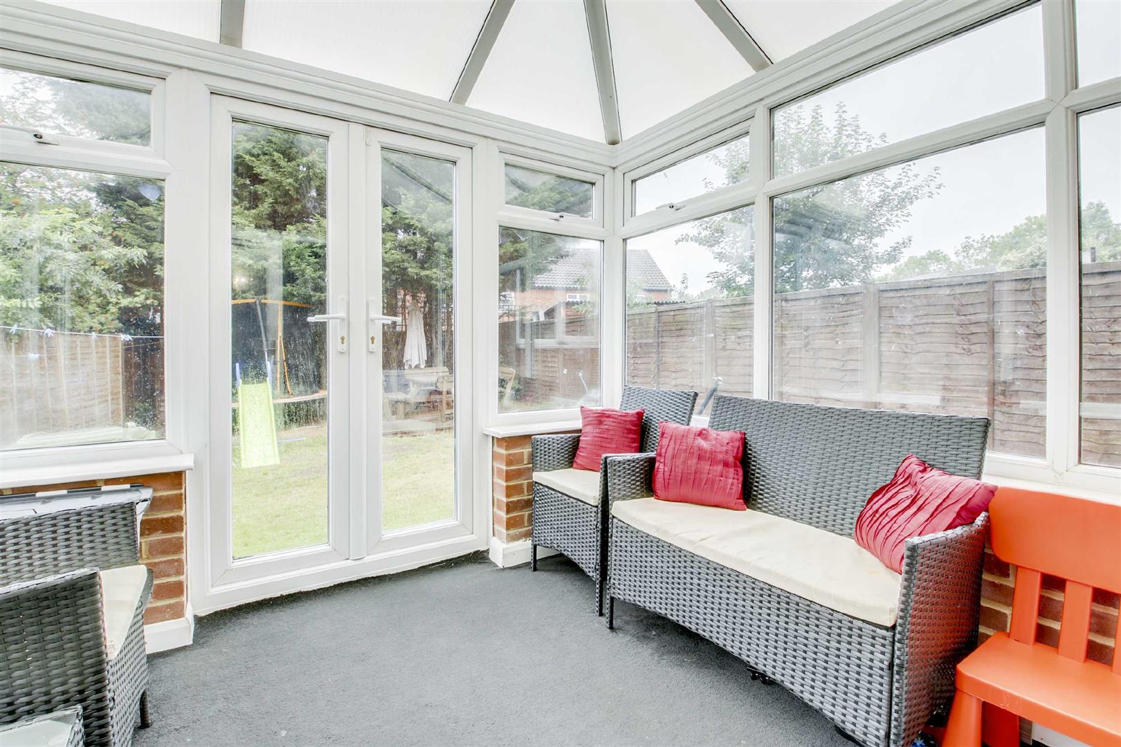 Rawlins Road, Bradwell, Milton Keynes